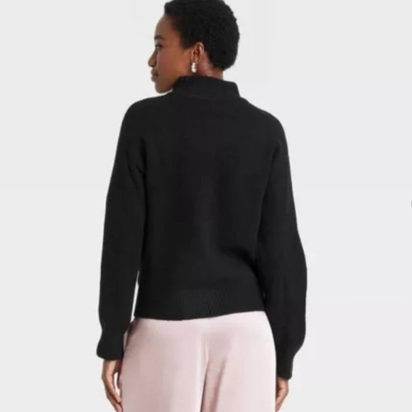 Women's Crewneck Graphic Pullover Sweater - A New Day™ Black “Bonjour” M NWT - Picture 2 of 3